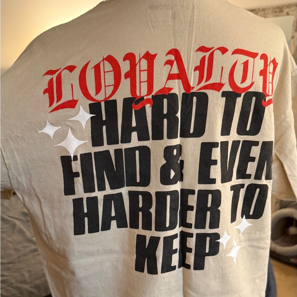 Loyalty Beige T-Shirt for women - Picture 6 of 8